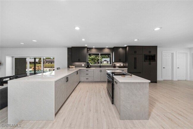 Building Photo - 2341 Mayfield Ct