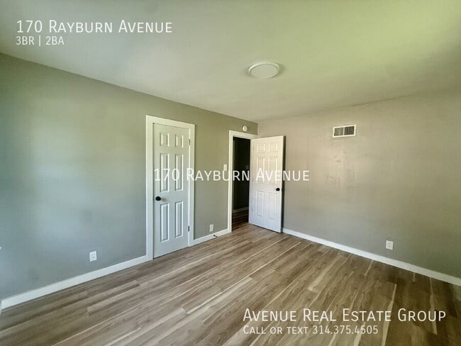 Building Photo - 170 Rayburn Ave