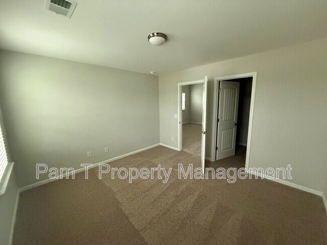 Building Photo - 103 Peabody St