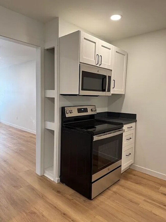 Building Photo - Newly Remodeled 2 bed 1 bath Home in Marys...