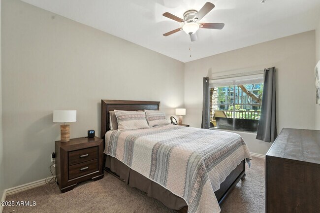 Building Photo - 5350 E Deer Valley Dr