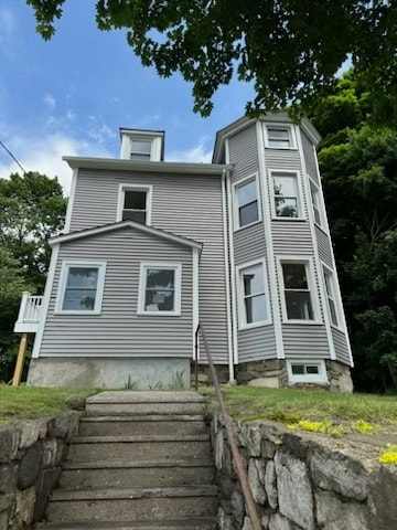 Building Photo - 301 E Main St