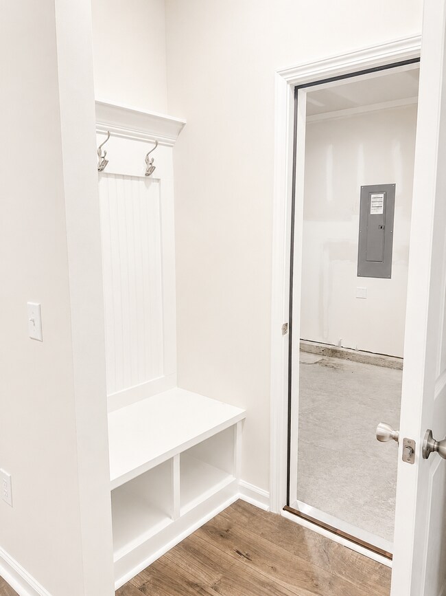 Building Photo - 107 Congo Ct