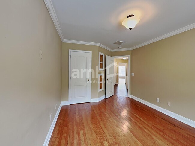 Building Photo - 4913 Cardinal Grove Blvd