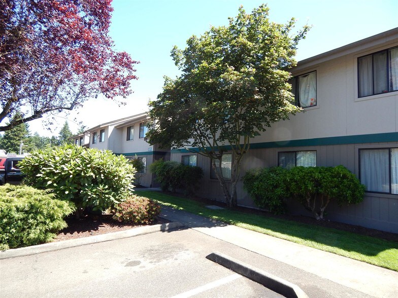 Northwood Apartments 14216 Pacific Ave S WA 98444 Apartment