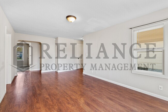 Building Photo - 2136 S Waco Ave