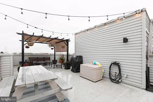 Building Photo - 2632-34 Ritter St