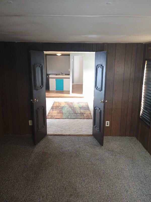 Building Photo - 118 NW Deer Run Gln