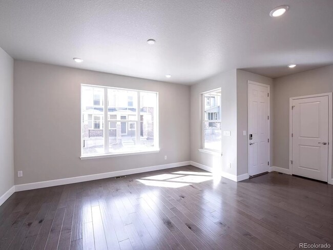 Building Photo - 7191 Finsberry Wy