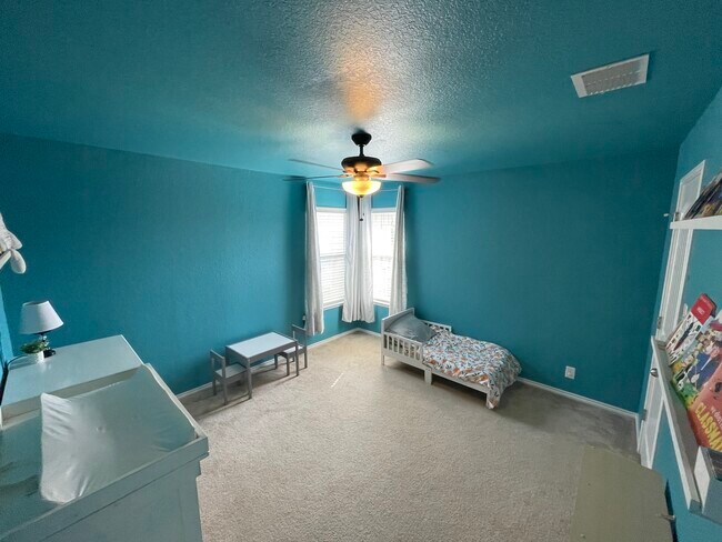 Building Photo - 9114 Bowen Br