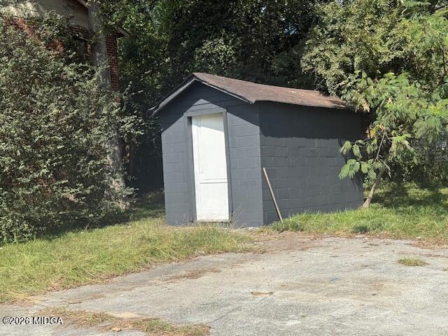 Building Photo - 3207 Seminole Ave