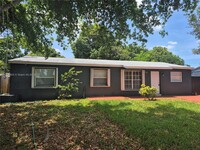 Building Photo - 2321 SW 43rd Way