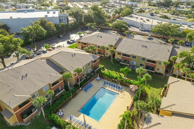 Building Photo - 646 Kenwick Cir