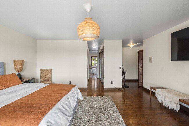 Building Photo - 20479 Comet Ln
