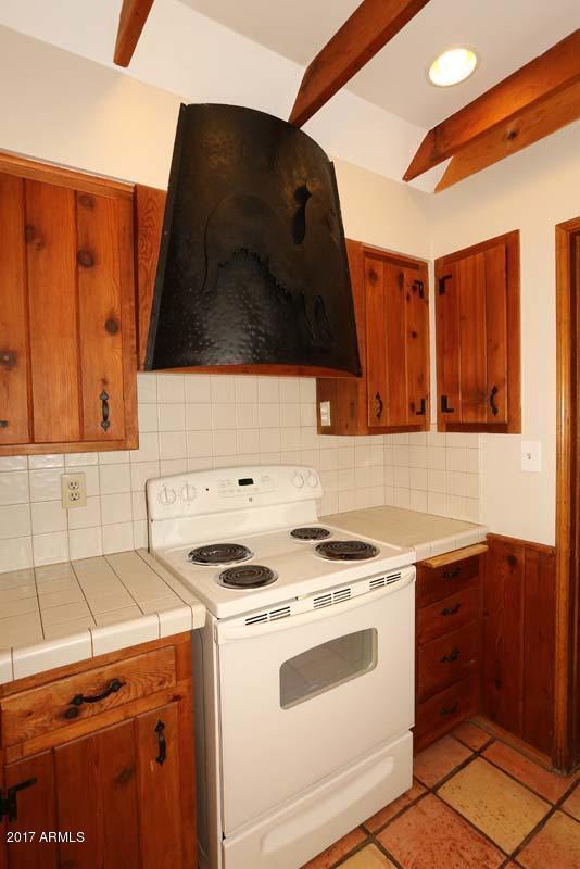 Building Photo - 5214 N 33rd St