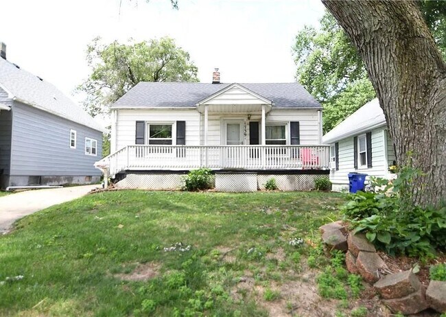 Building Photo - 1739 N Gulick Ave