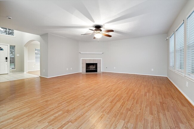 Building Photo - 24423 Pepperrell Pl St
