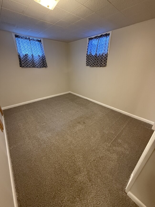 Building Photo - 3201 7th Ave S