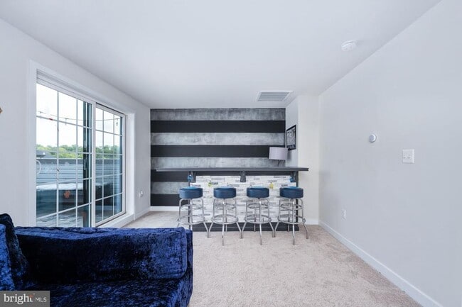 Building Photo - 1328 Trestle Dr