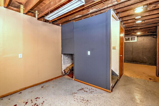 Building Photo - 55 Lantern Park Dr