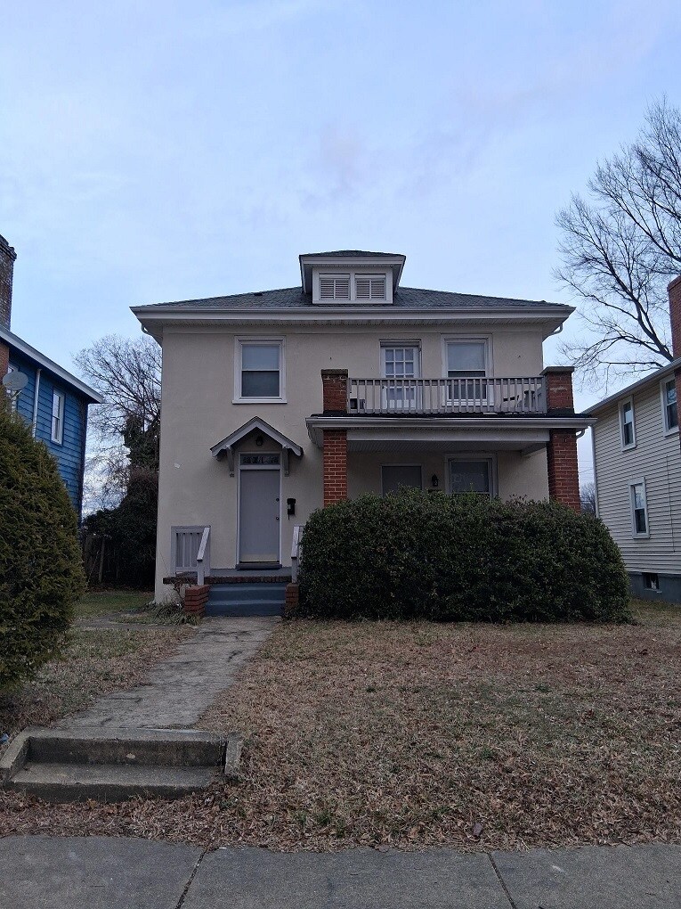 Building Photo - 2509 Seminary Ave