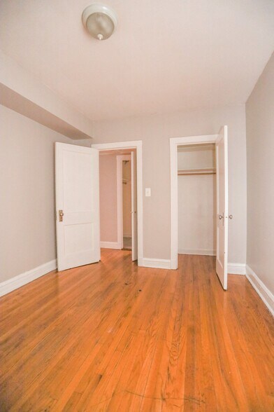 Building Photo - 2625 N Spaulding Ave