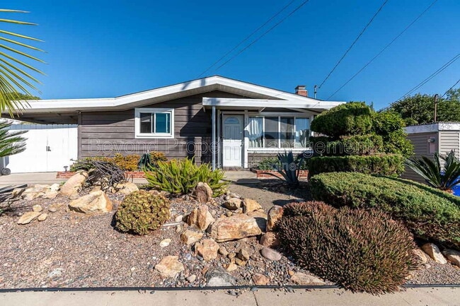 Building Photo - 3443 Lockwood Dr