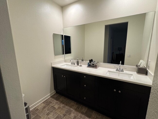 Building Photo - 4137 Rio Azul Way