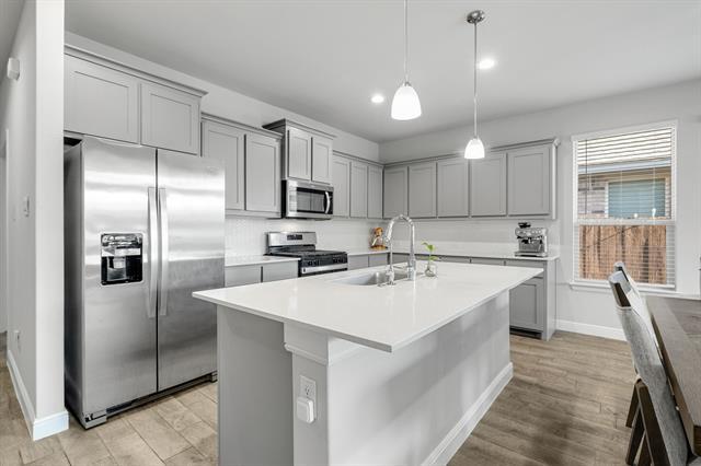 Building Photo - 14633 Caelum Dr