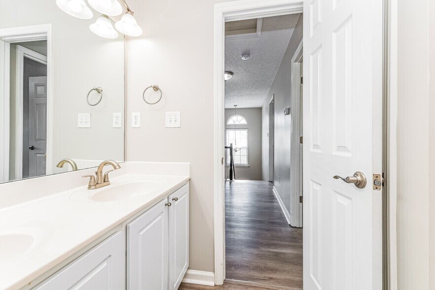 Building Photo - 3608 Serendipity Dr