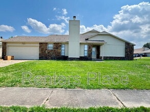 Building Photo - 13002 E 39th St