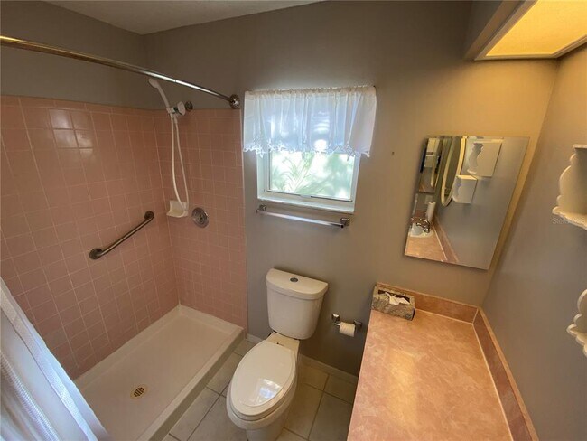 Building Photo - 26840 Racquet Cir