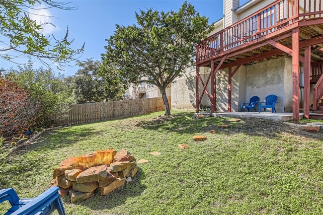 Building Photo - Gated Community