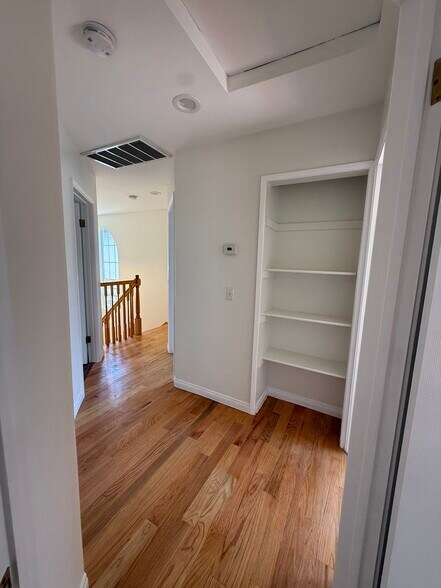 Building Photo - 2446 S Centinela Ave