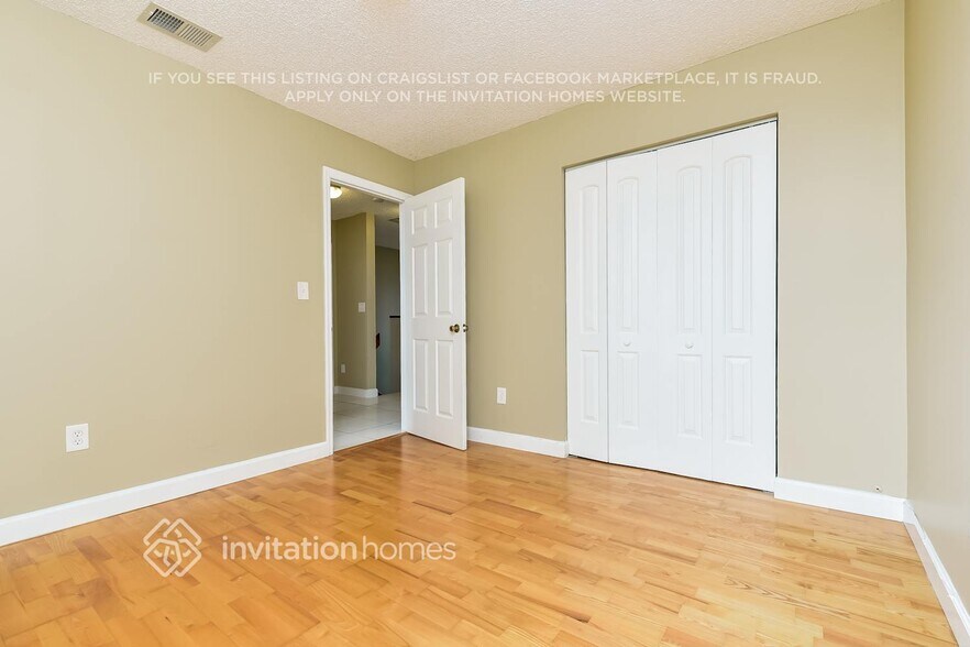 Building Photo - 11357 SW 161st Pl