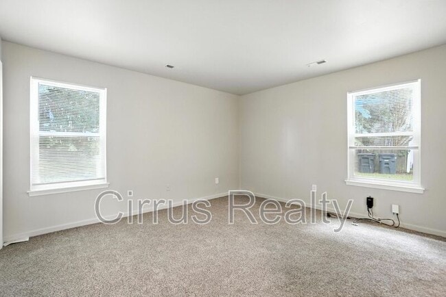 Building Photo - 142 Springdale Way