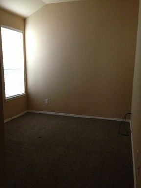 Building Photo - 355 Armstrong Ln