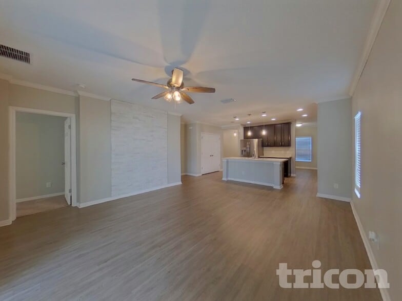 Building Photo - 1266 Stratton Ave