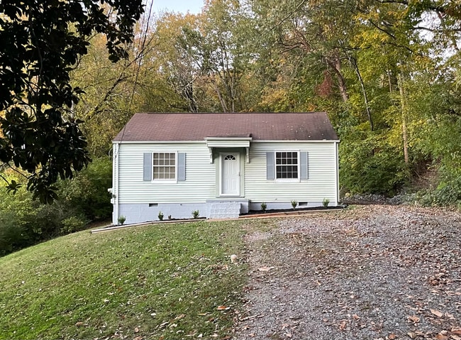 Primary Photo - Sylvan