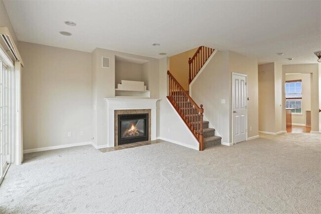 Building Photo - 172 Straughn Ln