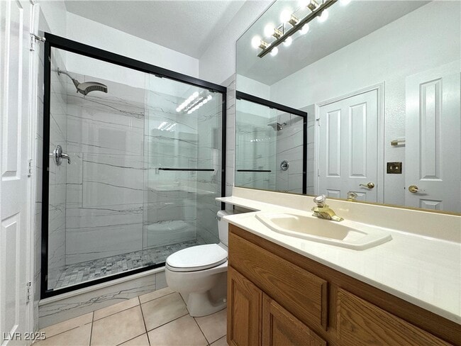 Building Photo - 7913 Waterfalls Ave