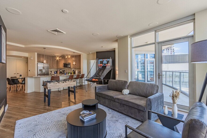 Building Photo - 101 N 1st Ave