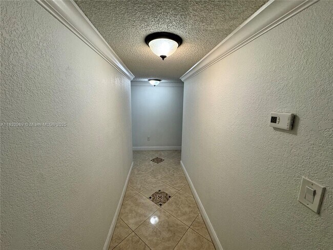 Building Photo - 6861 SW 147th Ave