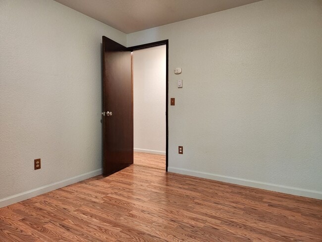 Building Photo - 3 Bedroom Rambler In Central Kitsap