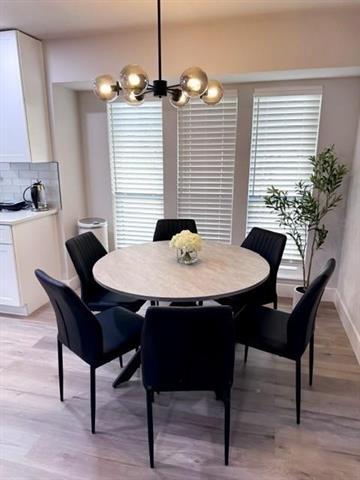 Building Photo - 1706 Southampton Dr