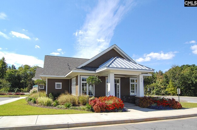 Building Photo - 414 Tulip Way