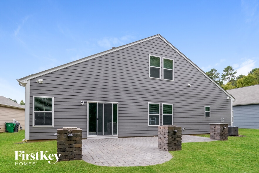 Building Photo - 6014 Eleanor Rigby Rd