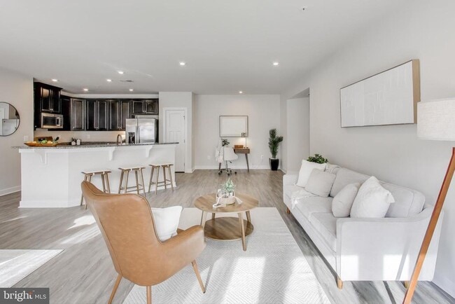 Building Photo - 10020 Ruffian Wy