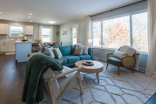 Building Photo - 3062 Barrington Pl