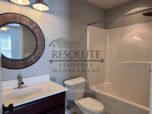 Building Photo - 3839 Cary Glen Blvd